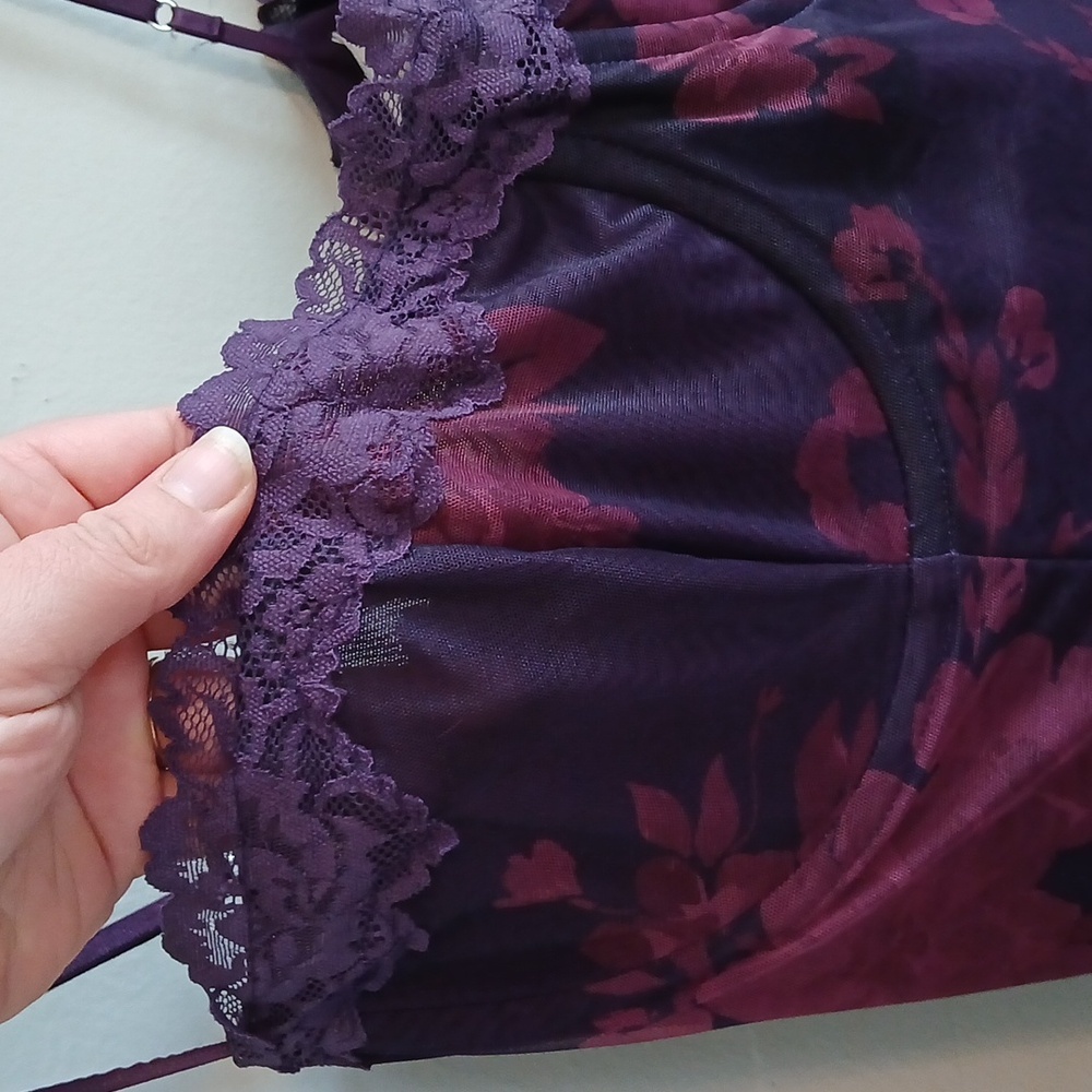 House Of CB Aiza Grape Floral Print Maxi Dress Size L+ - Picture 9 of 16